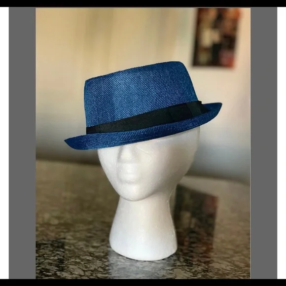 Hat - Picture 1 of 6